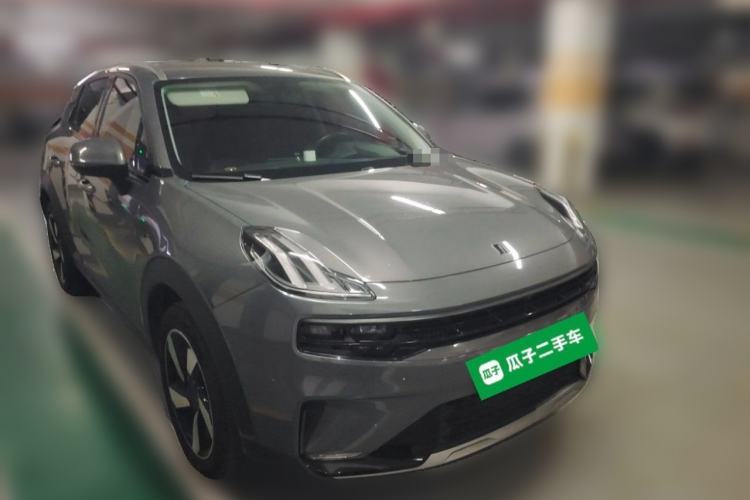 Used Lynk & Co 06 EM-P 2020 PHEV Plus Front Right 45 Deg