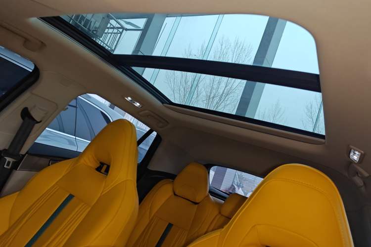 Used Lynk & Co 06 EM-P 2020 PHEV Plus Headliner