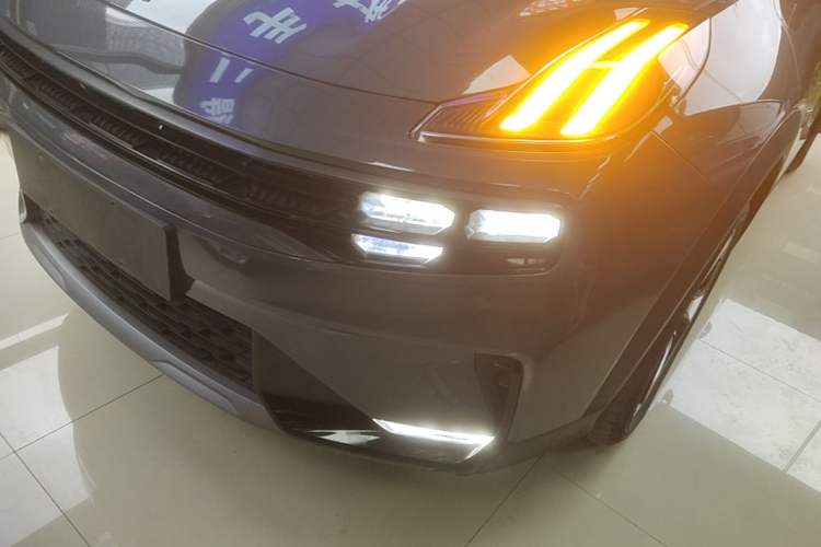 Used Lynk & Co 06 EM-P 2020 PHEV Plus Left Front Headlight
