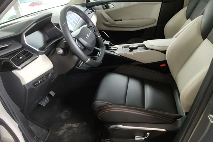 Used Lynk & Co 06 EM-P 2020 PHEV Plus Left Front Seat