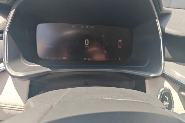 Used Lynk & Co 06 EM-P 2020 PHEV Plus Odometer Close Up