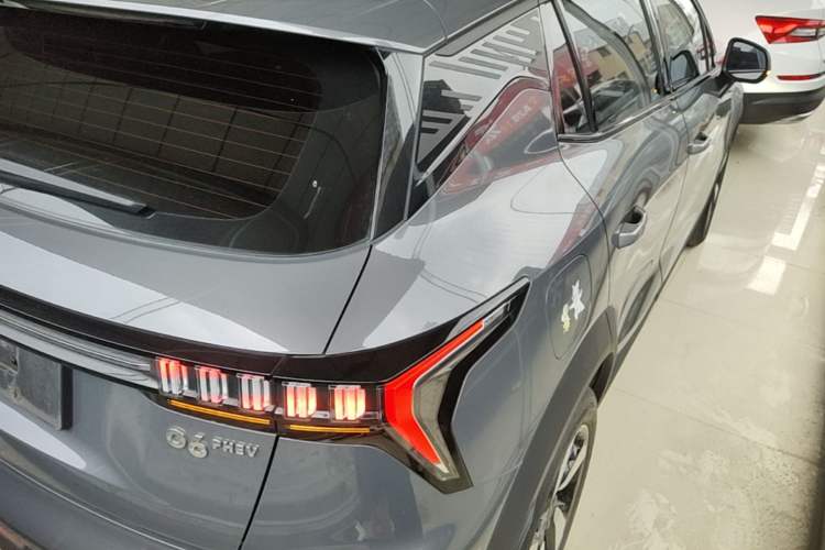 Used Lynk & Co 06 EM-P 2020 PHEV Plus Rear Right 45 Deg