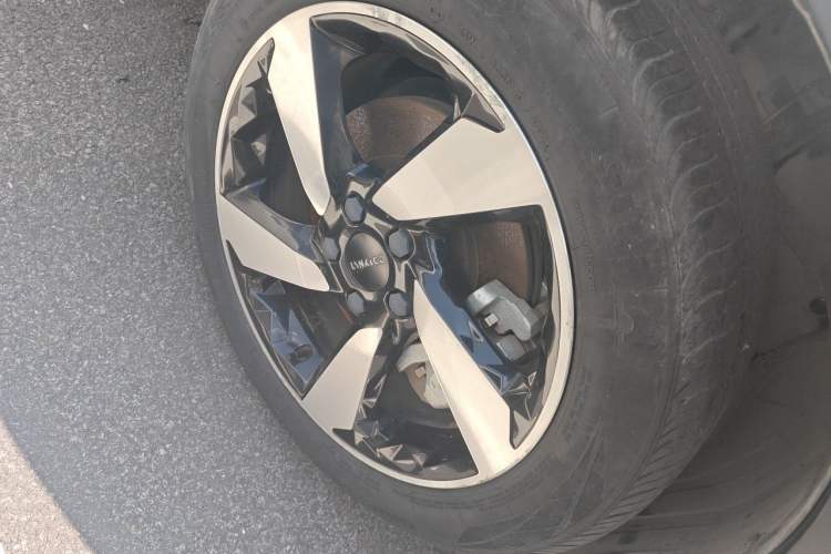 Used Lynk & Co 06 EM-P 2020 PHEV Plus Right Front Wheel Hub