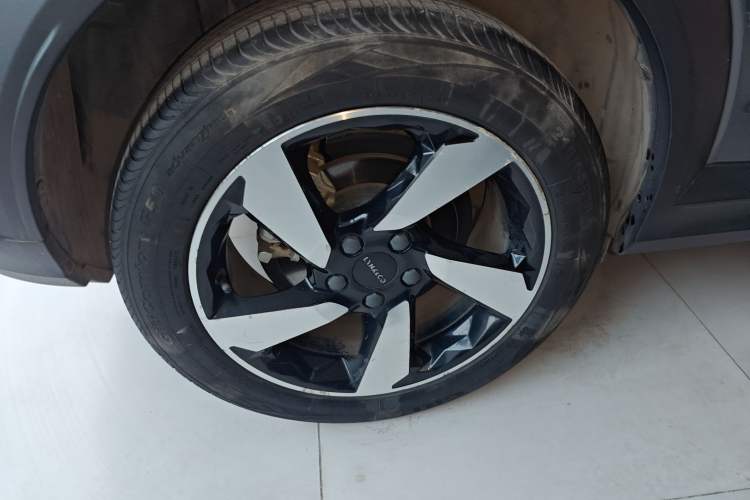 Used Lynk & Co 06 EM-P 2020 PHEV Plus Right Rear Wheel Hub