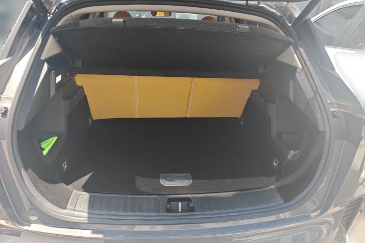 Used Lynk & Co 06 EM-P 2020 PHEV Plus Trunk