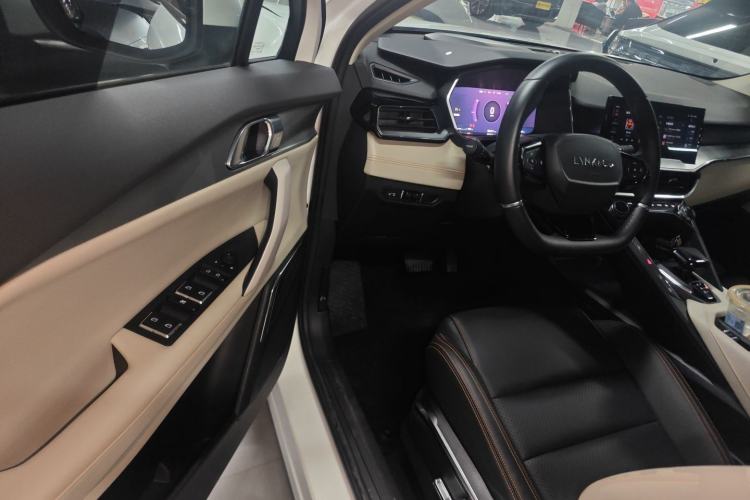Used Lynk & Co 06 EM-P 2020 PHEV Plus Driver Seat