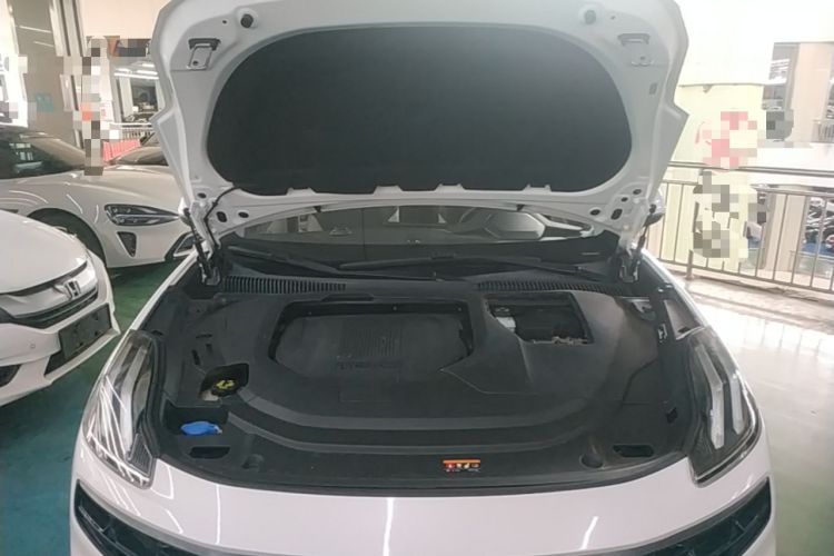 Used Lynk & Co 06 EM-P 2020 PHEV Plus Engine Bay