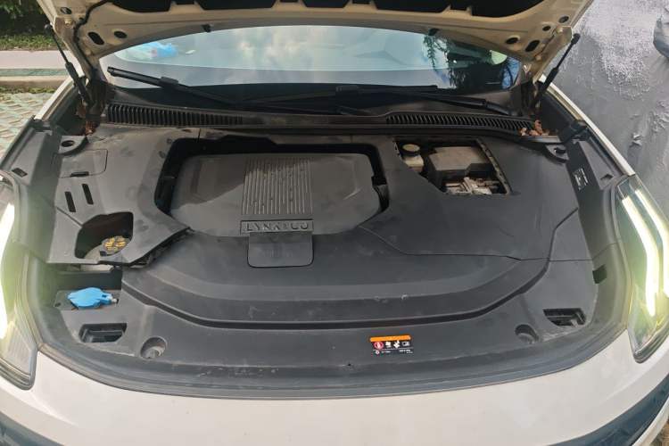 Used Lynk & Co 06 EM-P 2020 PHEV Plus Engine Bay