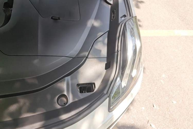 Used Lynk & Co 06 EM-P 2020 PHEV Plus Engine Bay Left