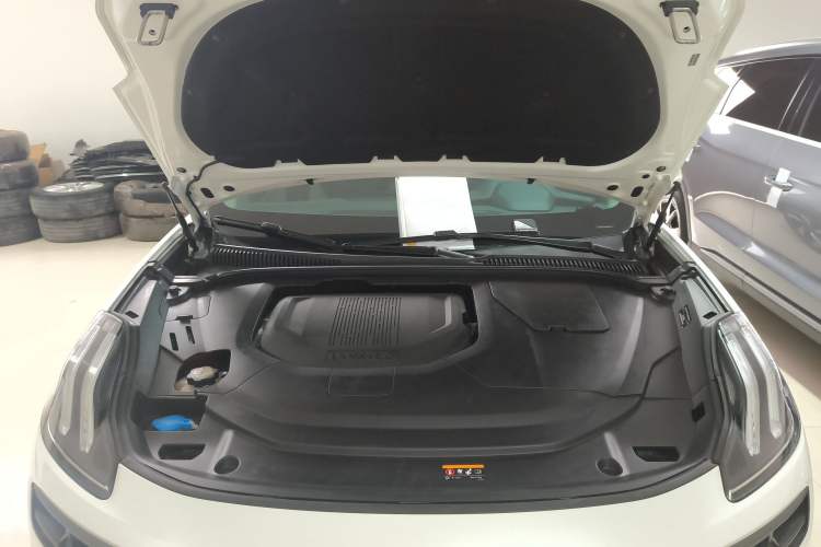 Used Lynk & Co 06 EM-P 2020 PHEV Plus Engine Bay