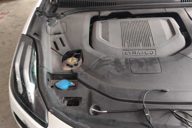 Used Lynk & Co 06 EM-P 2020 PHEV Plus Engine Bay Right