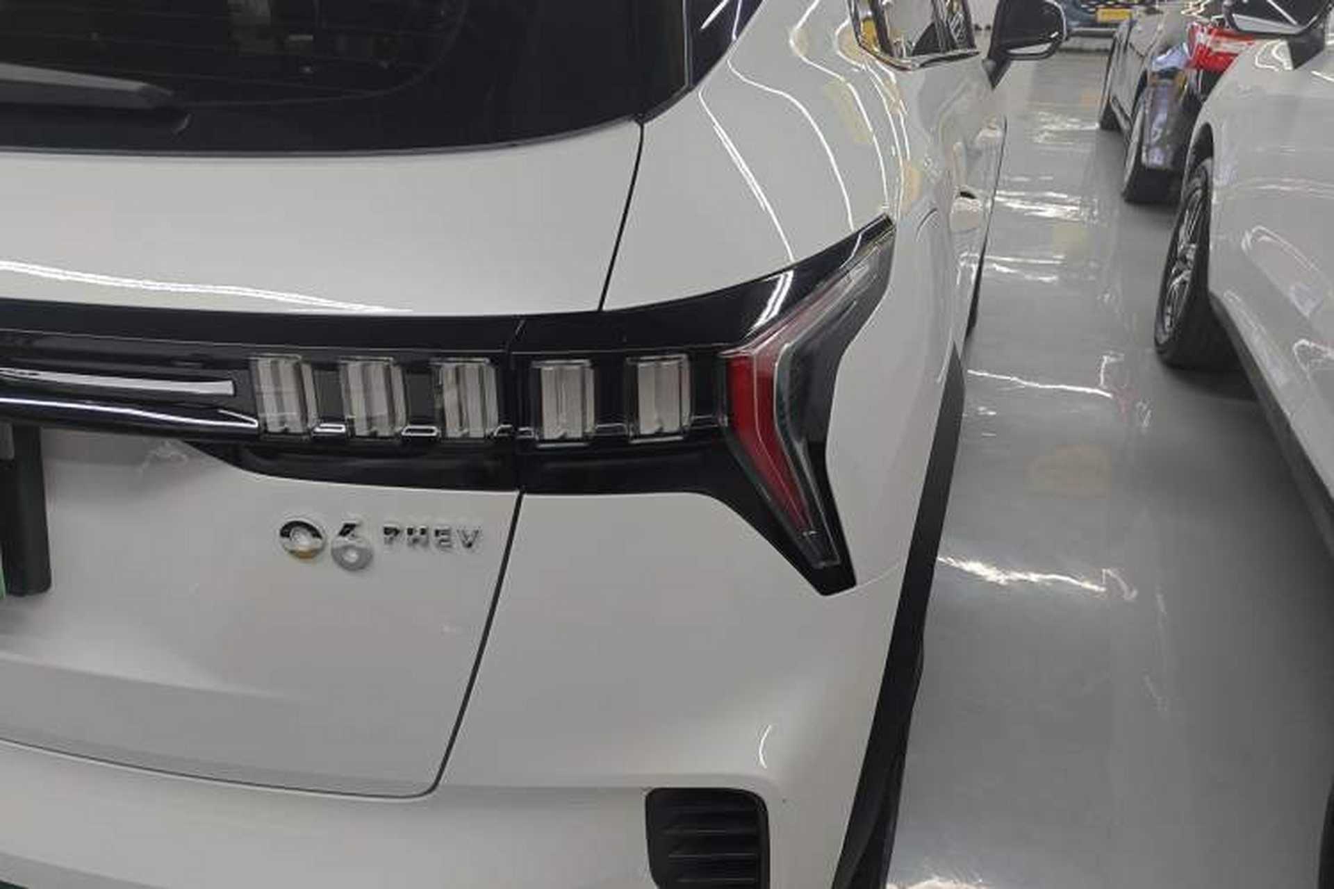 Used Lynk & Co 06 EM-P 2020 PHEV Plus Exterior 3