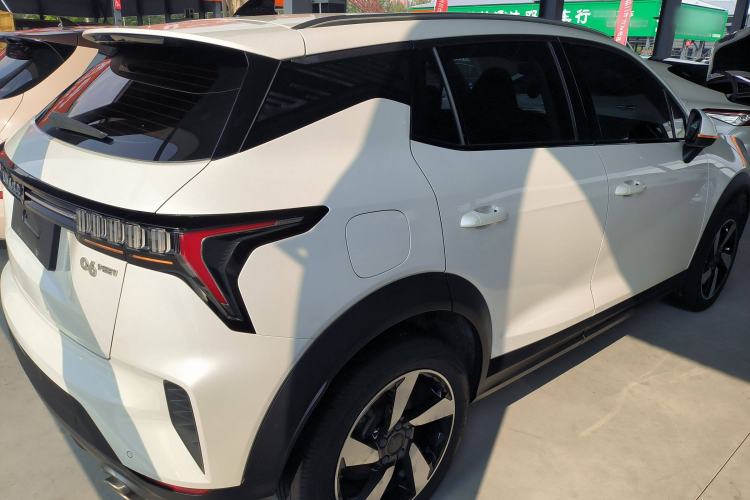 Used Lynk & Co 06 EM-P 2020 PHEV Plus Exterior 3