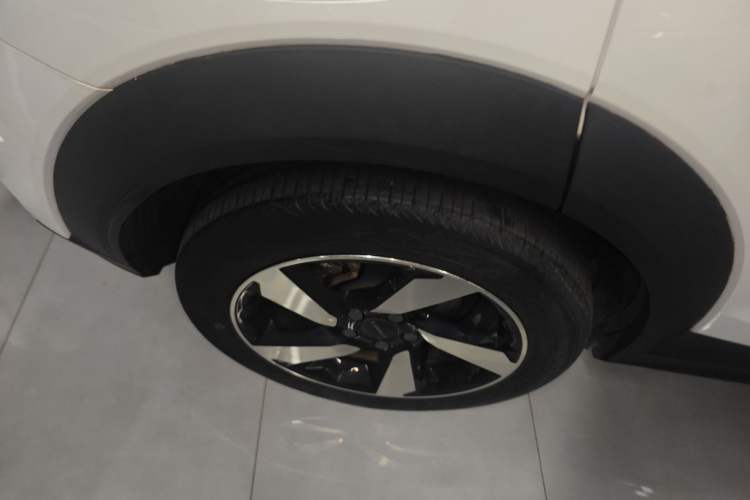 Used Lynk & Co 06 EM-P 2020 PHEV Plus Exterior 5