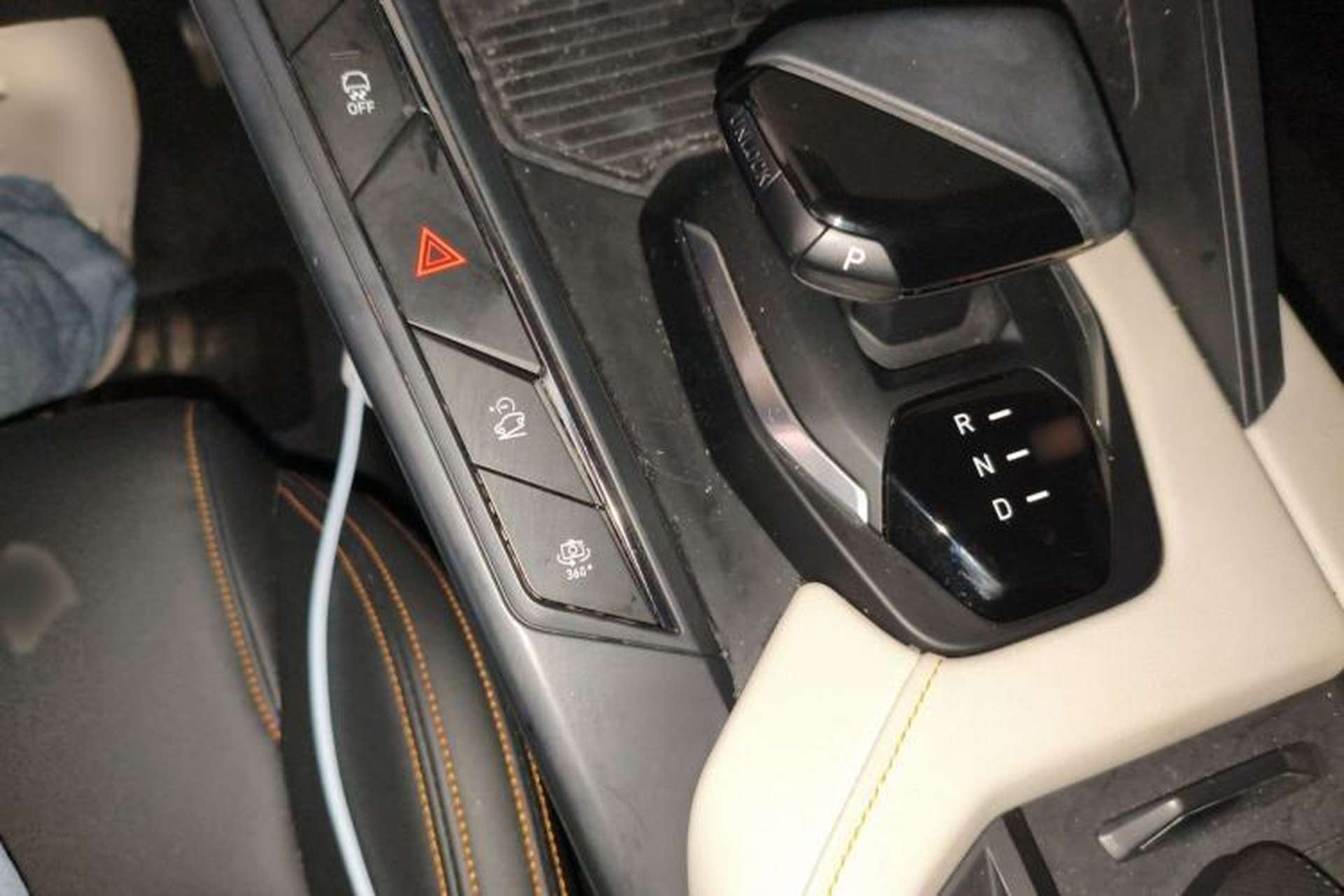 Used Lynk & Co 06 EM-P 2020 PHEV Plus Gear Lever