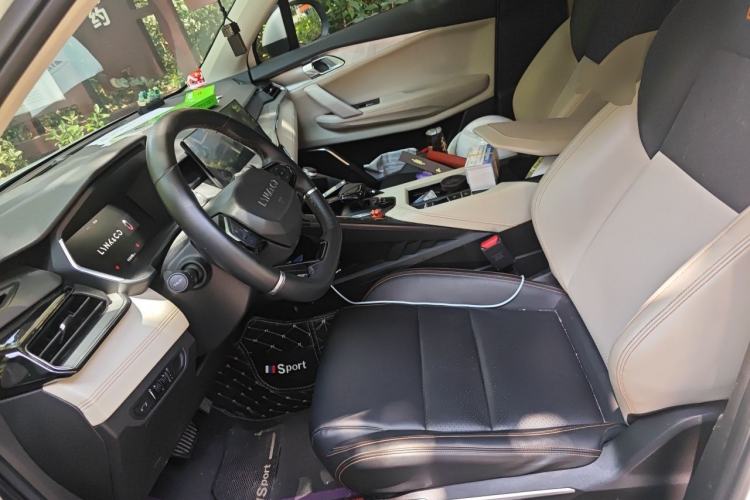 Used Lynk & Co 06 EM-P 2020 PHEV Plus Left Front Seat