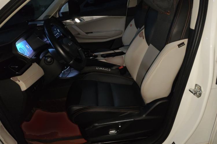 Used Lynk & Co 06 EM-P 2020 PHEV Plus Left Front Seat