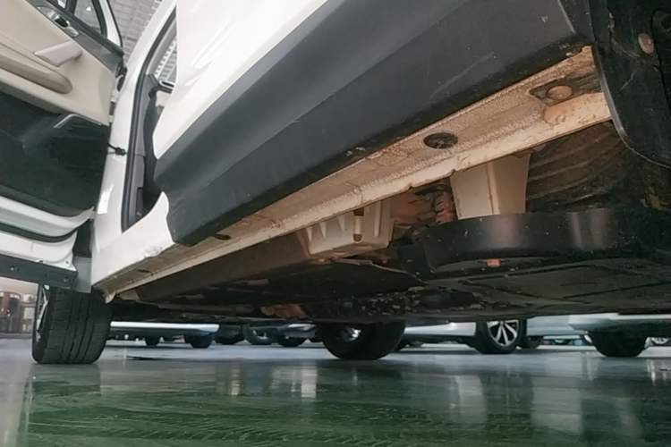 Used Lynk & Co 06 EM-P 2020 PHEV Plus Left Side Sill