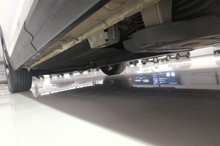 Used Lynk & Co 06 EM-P 2020 PHEV Plus Left Side Sill
