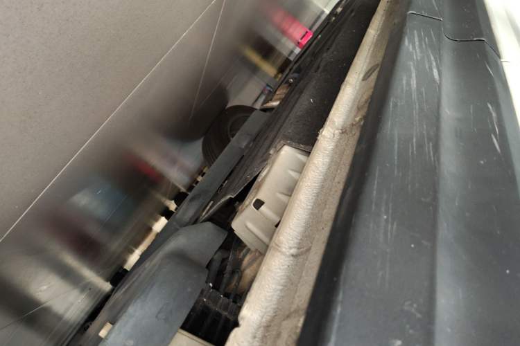 Used Lynk & Co 06 EM-P 2020 PHEV Plus Left Side Sill