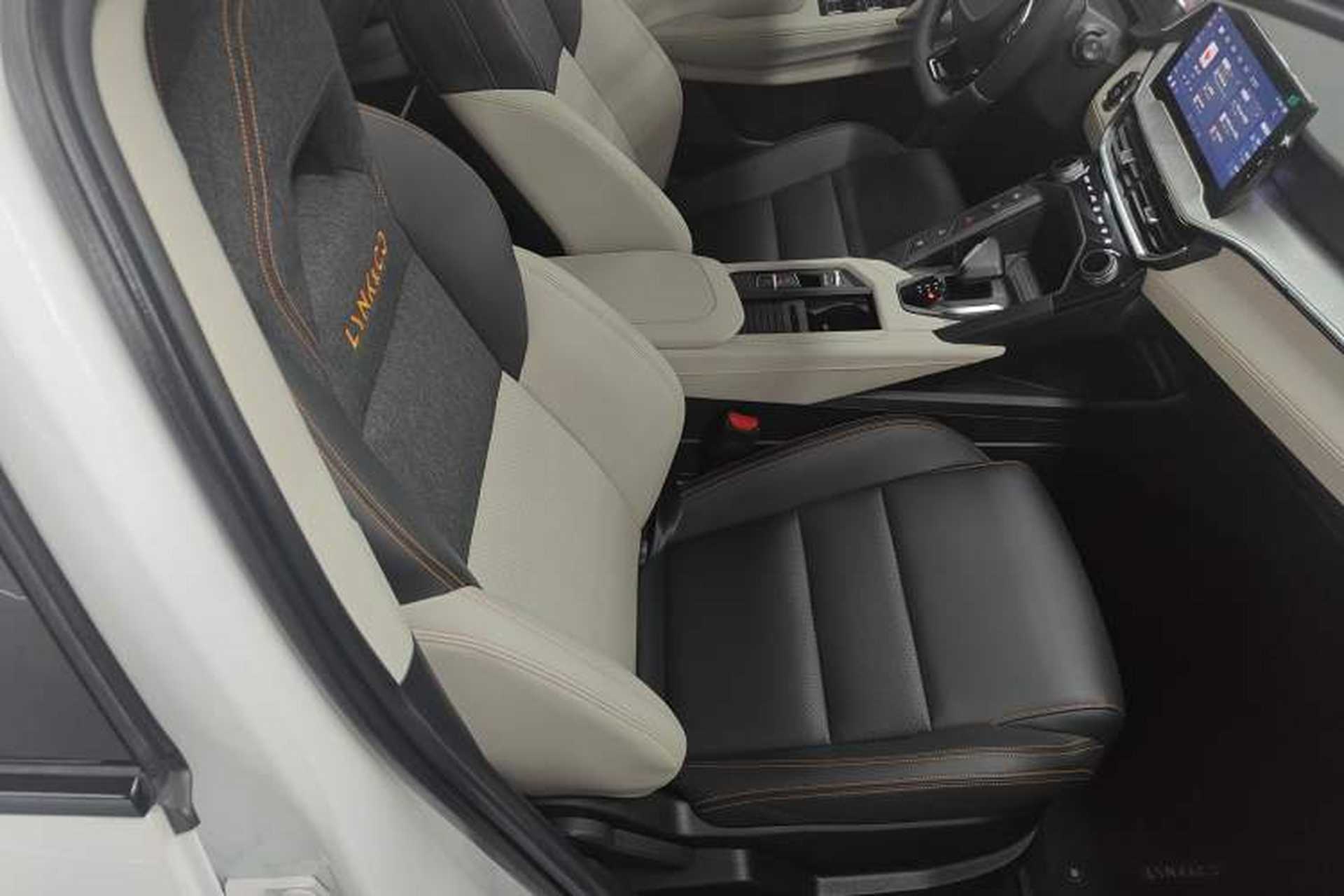 Used Lynk & Co 06 EM-P 2020 PHEV Plus Right Front Seat