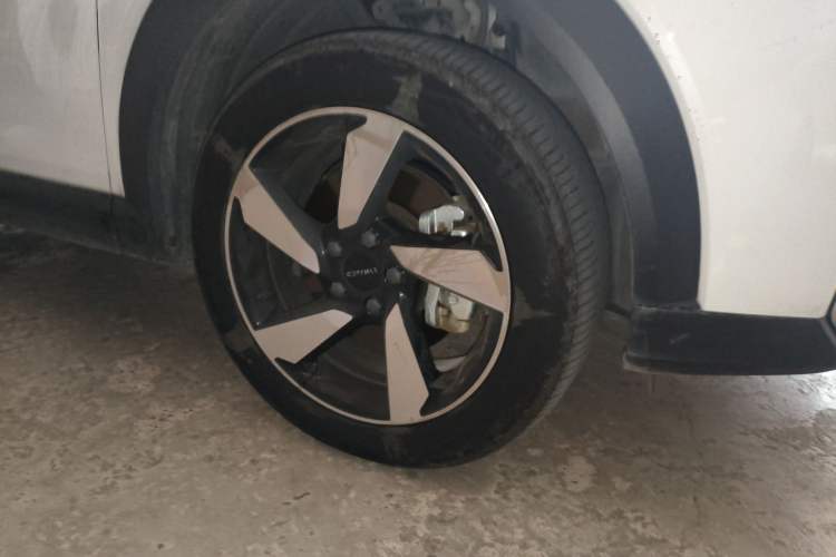Used Lynk & Co 06 EM-P 2020 PHEV Plus Right Front Wheel Hub