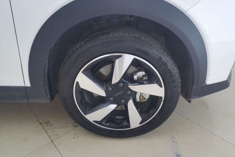 Used Lynk & Co 06 EM-P 2020 PHEV Plus Right Front Wheel Hub