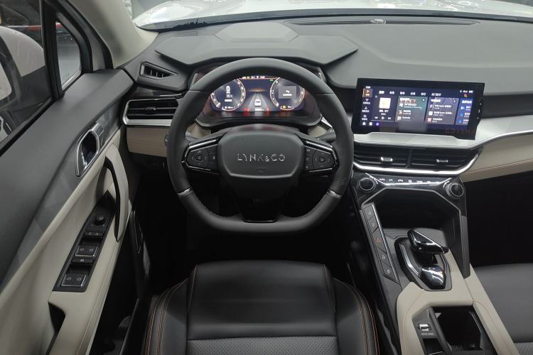 Used Lynk & Co 06 EM-P 2020 PHEV Plus Steering Wheel