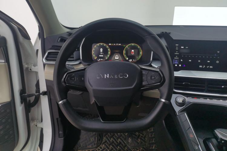 Used Lynk & Co 06 EM-P 2020 PHEV Plus Steering Wheel