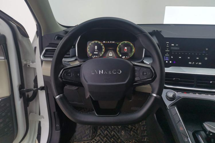 Used Lynk & Co 06 EM-P 2020 PHEV Plus Steering Wheel