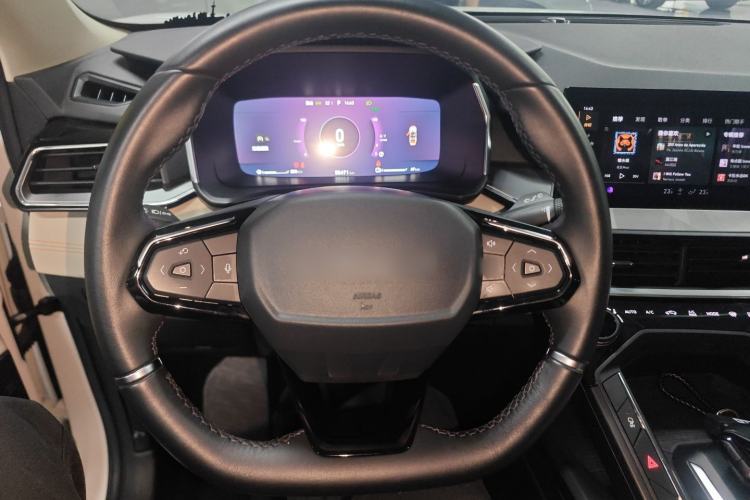 Used Lynk & Co 06 EM-P 2020 PHEV Plus Steering Wheel