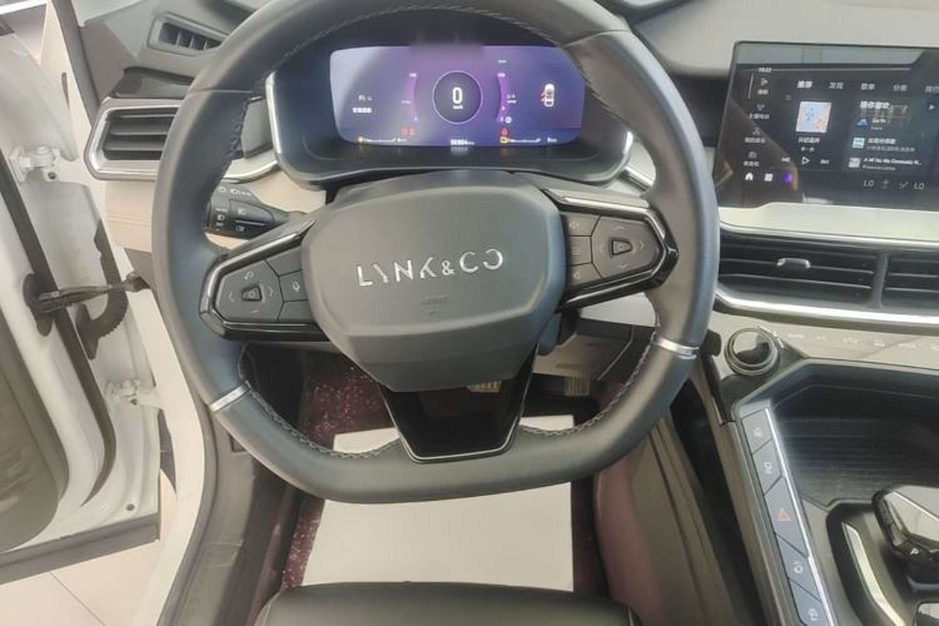 Used Lynk & Co 06 EM-P 2020 PHEV Plus Steering Wheel