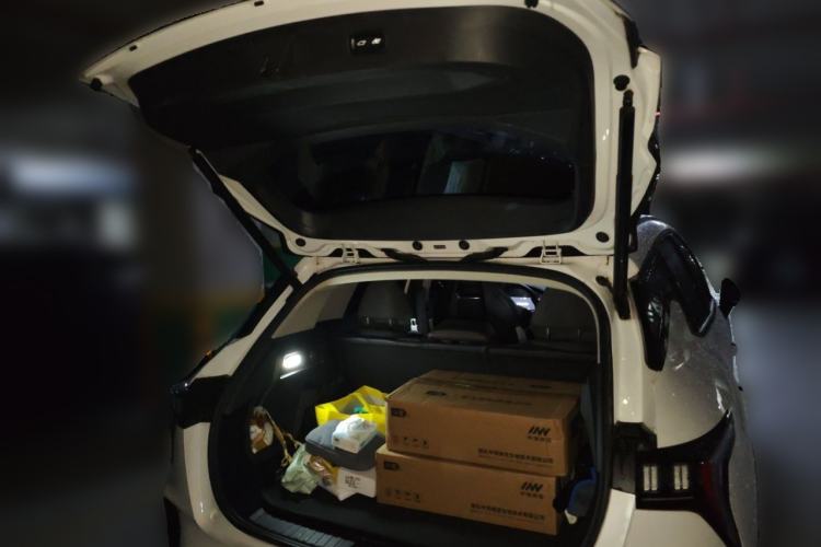 Used Lynk & Co 06 EM-P 2020 PHEV Plus Trunk