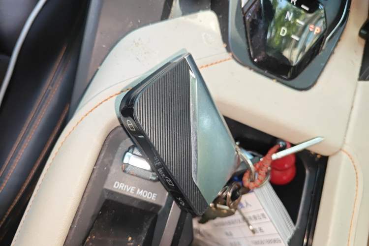 Used Lynk & Co 06 EM-P 2020 PHEV Plus Vehicle Key