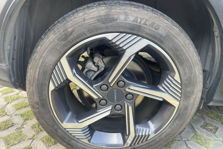 Used Lynk & Co 06 EM-P 2022 PHEV 84 km Range Pro Version Exterior 7