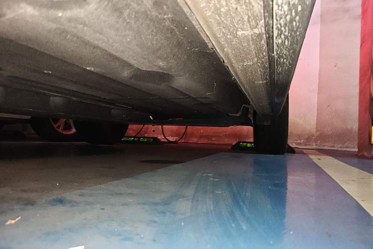 Used Lynk & Co 06 EM-P 2022 PHEV Shero Pink Special Edition Chassis Front Left