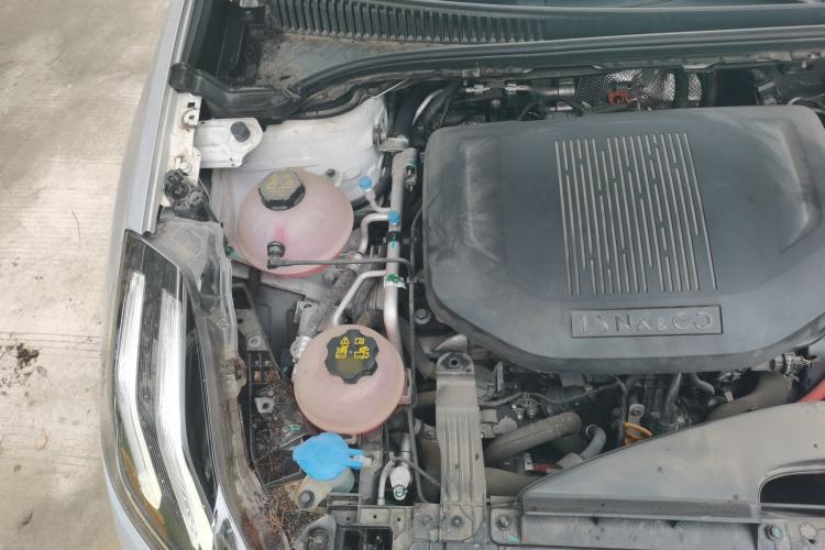 Used Lynk & Co 06 EM-P 2022 PHEV 84 km Range Pro Version Engine Bay Right