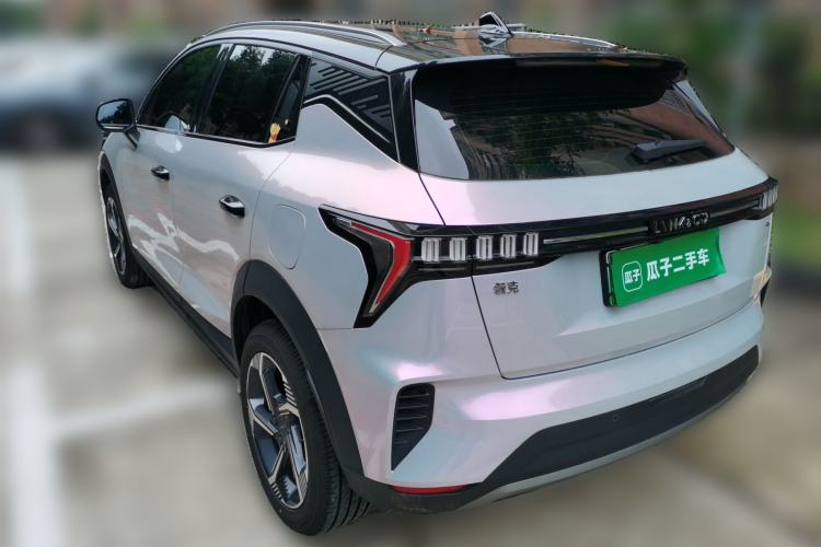 Used Lynk & Co 06 EM-P 2022 PHEV 84 km Range Pro Version Rear Left 45 Deg