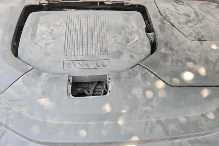 Used Lynk & Co 06 EM-P 2022 PHEV 84 km Range Pro Version Engine Bay