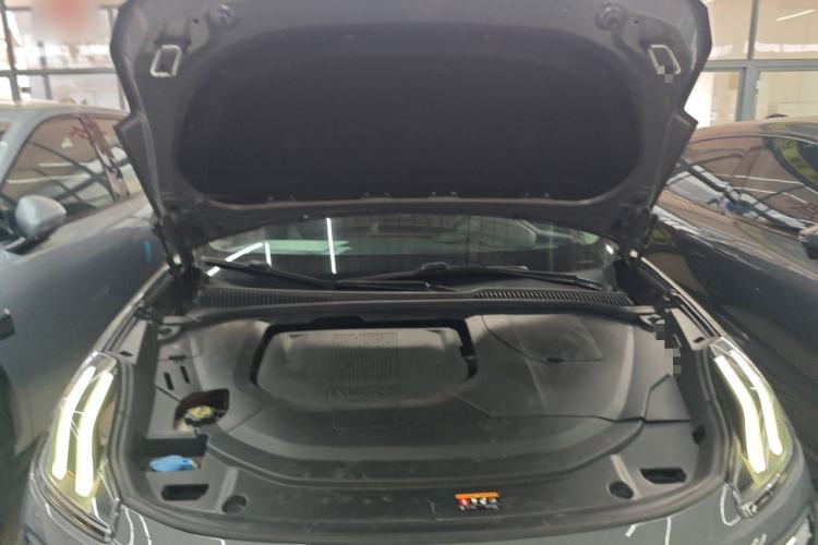 Used Lynk & Co 06 EM-P 2022 PHEV 84 km Range Pro Version Engine Bay