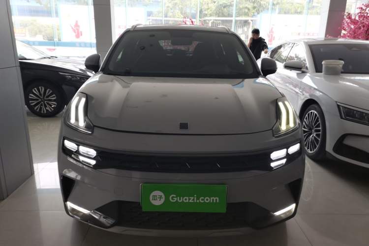 Used Lynk & Co 06 EM-P 2022 PHEV 84 km Range Pro Version Exterior 1