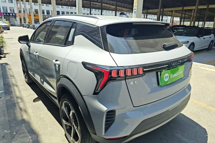 Used Lynk & Co 06 EM-P 2022 PHEV 84 km Range Pro Version Exterior 2
