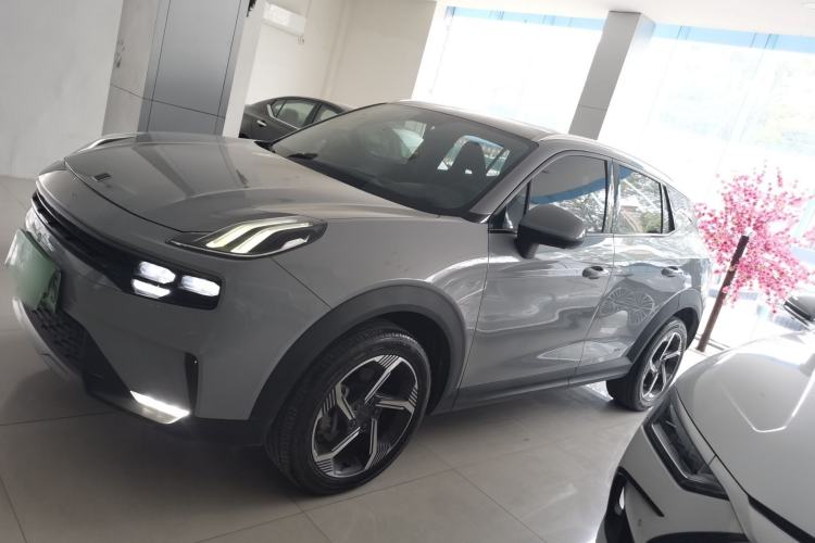 Used Lynk & Co 06 EM-P 2022 PHEV 84 km Range Pro Version Exterior 3
