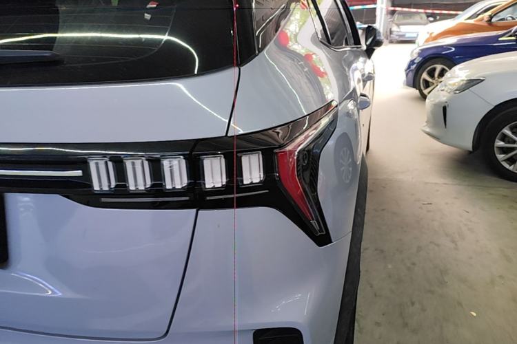 Used Lynk & Co 06 EM-P 2022 PHEV 84 km Range Pro Version Exterior 3