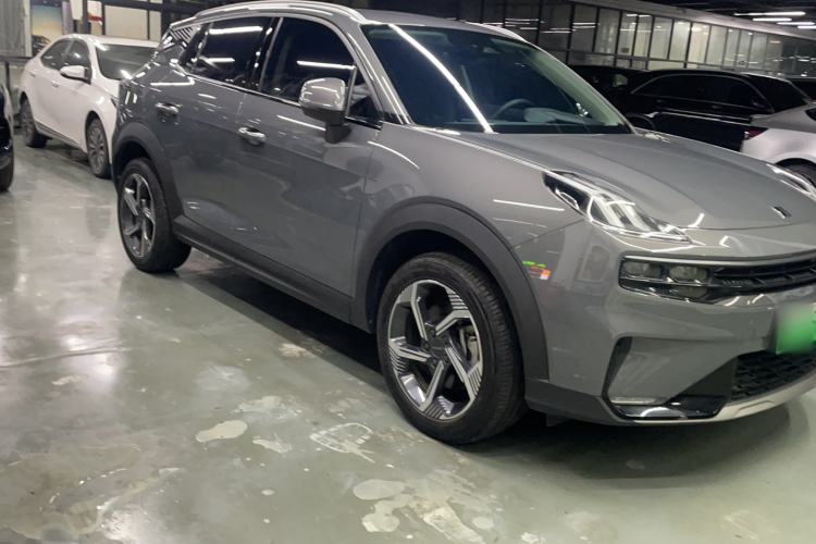 Used Lynk & Co 06 EM-P 2022 PHEV 84 km Range Pro Version Exterior 3