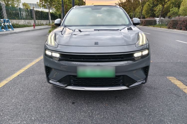 Used Lynk & Co 06 EM-P 2022 PHEV 84 km Range Pro Version Exterior 4