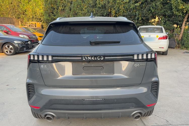Used Lynk & Co 06 EM-P 2022 PHEV 84 km Range Pro Version Exterior 4