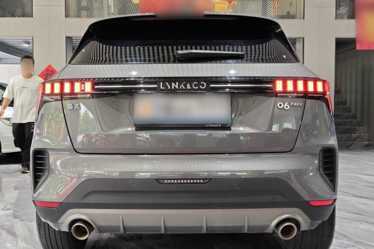 Used Lynk & Co 06 EM-P 2022 PHEV 84 km Range Pro Version Exterior 7