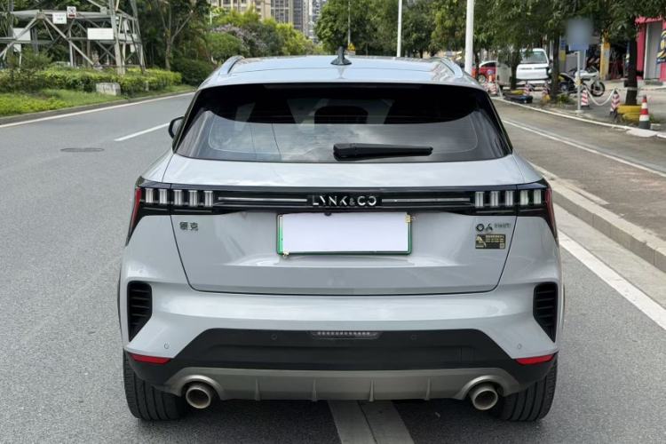 Used Lynk & Co 06 EM-P 2022 PHEV 84 km Range Pro Version Exterior 9