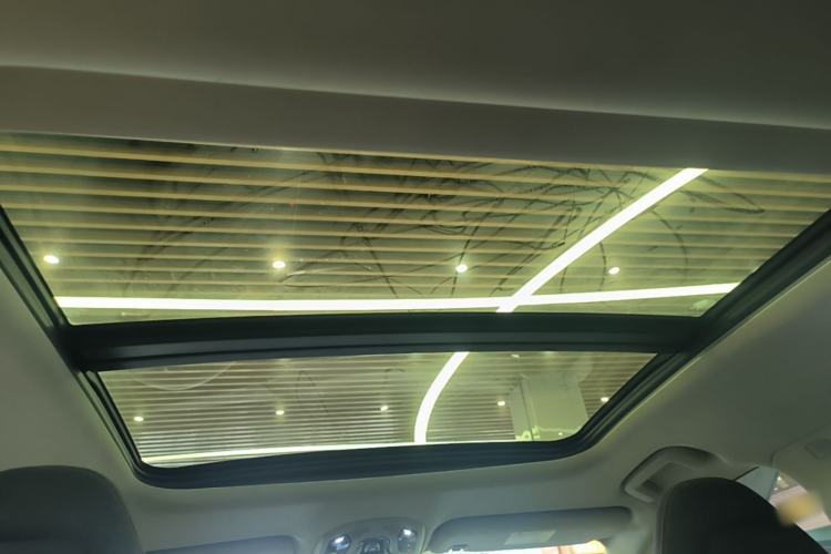 Used Lynk & Co 06 EM-P 2022 PHEV 84 km Range Pro Version Headliner